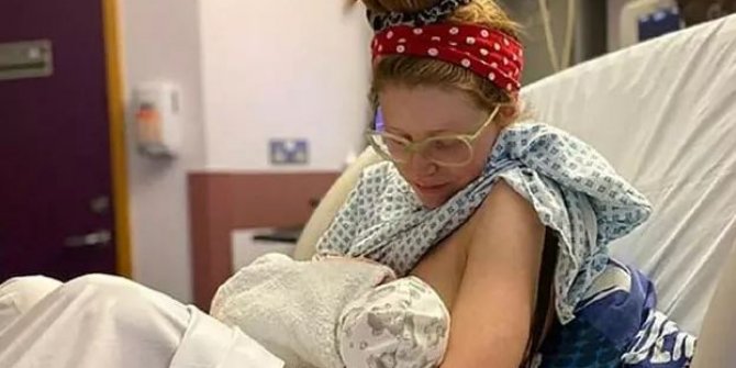 Ünlü oyuncu Jessie Cave’in bebeği koronaya yakalandı