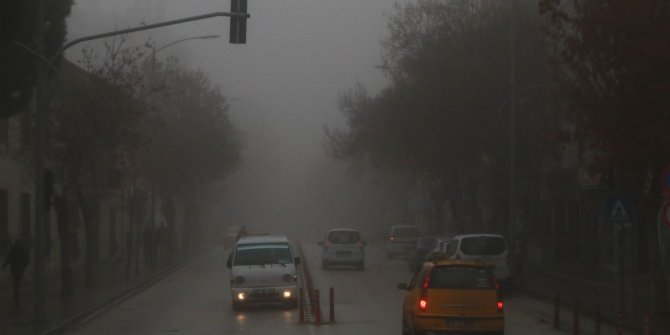 Burdur'da yoğun sis etkili oldu