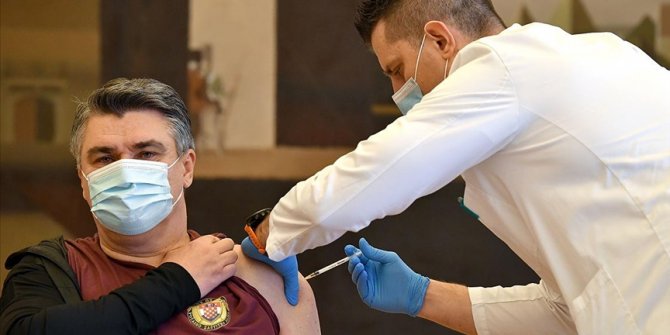 Hırvatistan Cumhurbaşkanı Milanovic korona aşısı yaptırdı