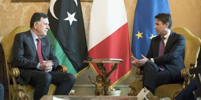 İtalya'dan Libya'yla flaş görüşme