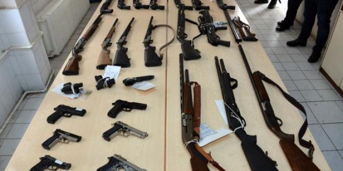 Kahramanmaraş'ta Emniyet Müdürlüğü 109 kişiyi silahlarıyla birlikte yakaladı