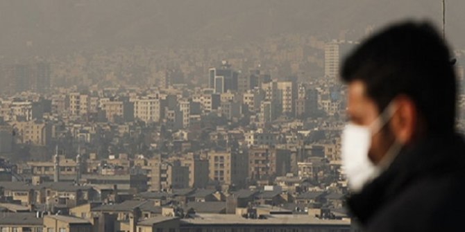 Tahran'da hava kirliliği riski en üst seviyede