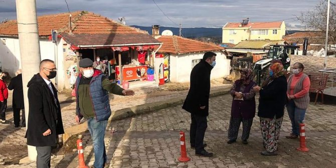 İYİ Parti'den fırtına ve hortumdan etkilenen Şarköy ilçesine ziyaret