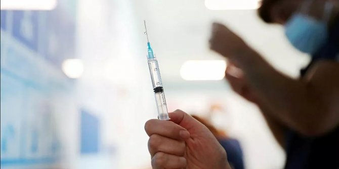 İngiltere'de 'aşı turizmi' başladı
