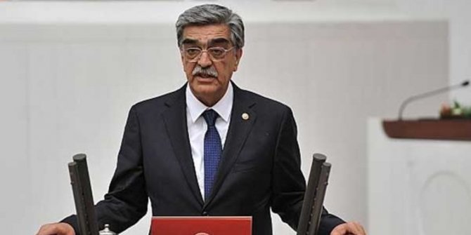 Eski milletvekili M. Necmettin Ahrazoğlu hayatını kaybetti