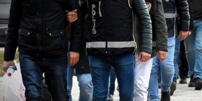 İzmir'de FETÖ operasyonu. 238 gözaltı kararı