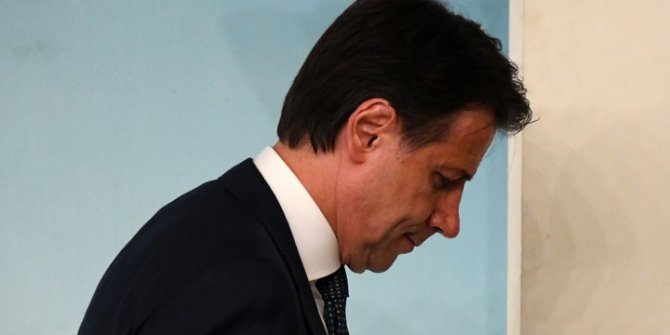 İtalya Başbakanı Conte’den şok istifa kararı
