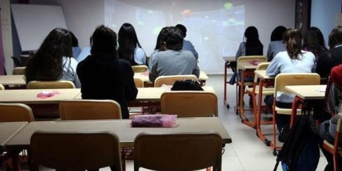 Prof. Dr. Ahmet Saltık yüz yüze eğitimin başlamasıyla yaşanacak faciayı açıkladı. Adeta feryat ederek uyardı
