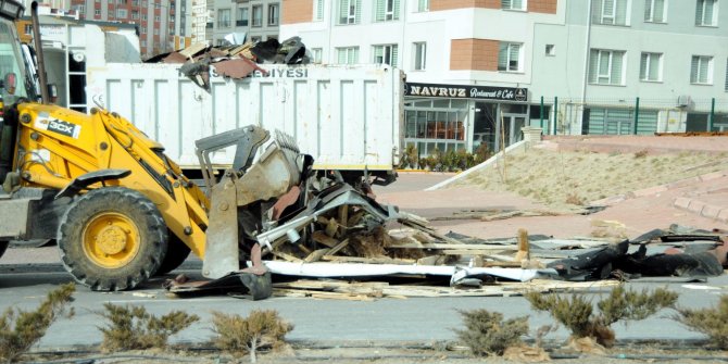 Kayseri'de vatandaşlar canını zor kurtardı