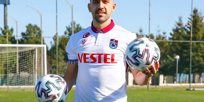 Trabzonspor'da Bakasetas ile 3,5 yıllık sözleşme imzalandı