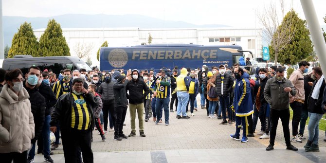 Fenerbahçe Hatay'da coşku ile karşılandı