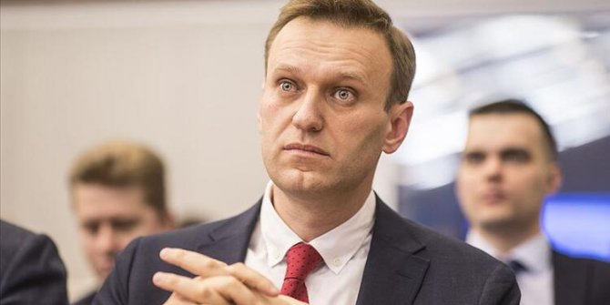 Rus muhalif Aleksey Navalnıy hakim karşısında