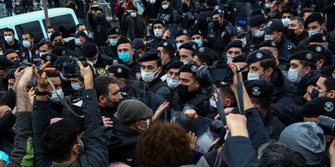 İstanbul Valiliği'nden Boğaziçi gözaltıları açıklaması