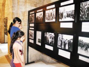Atatürk fotoğrafları sergisi