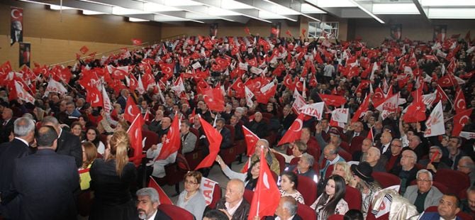 Akşener'in Ankara'daki toplantısından en çarpıcı kareler