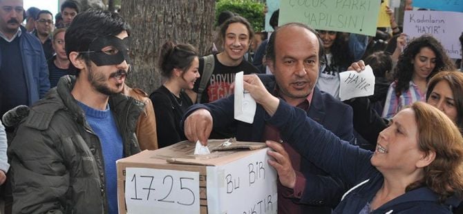 Denizli'de sandığa beyaz mendil atıldı