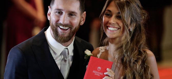 Messi dünyaevine girdi!