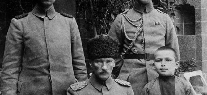 Arşivlerden çıktı! İşte Atatürk'ün az bilinen fotoğrafları