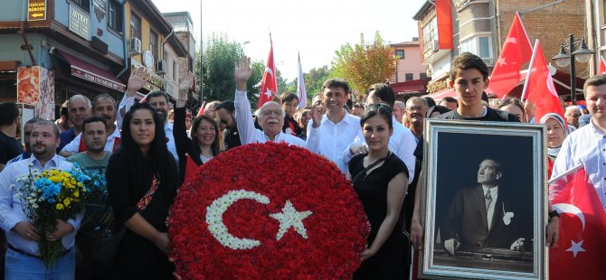 Eskişehir'de büyük 'Kurtuluş Yürüyüşü'