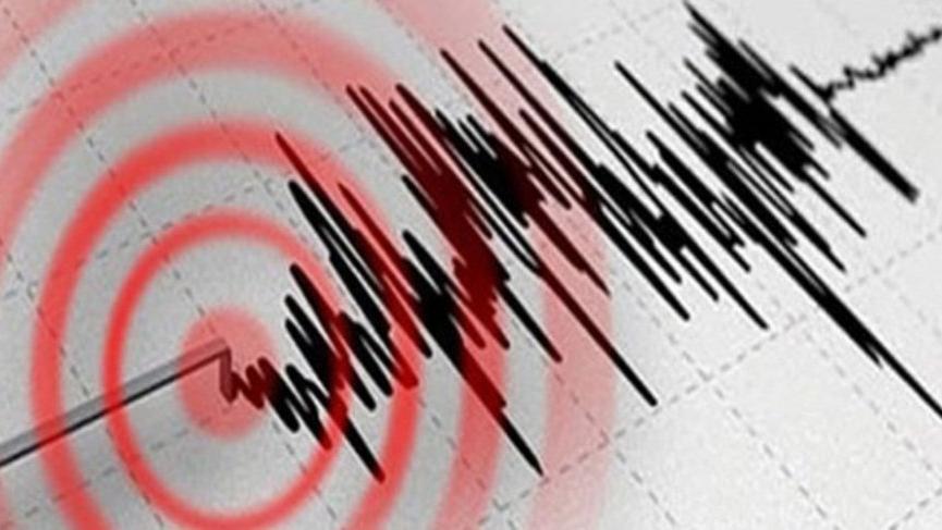 İzmir'de 4.0 büyüklüğünde deprem