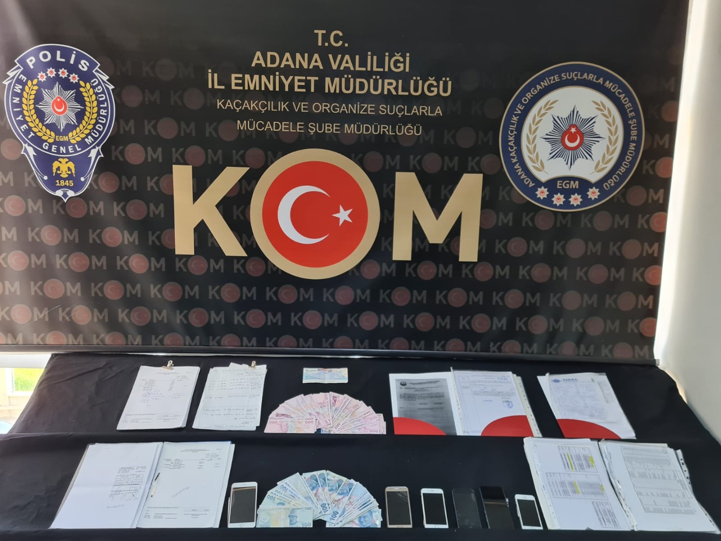 Adana merkezli suç çetesine şafak operasyonu