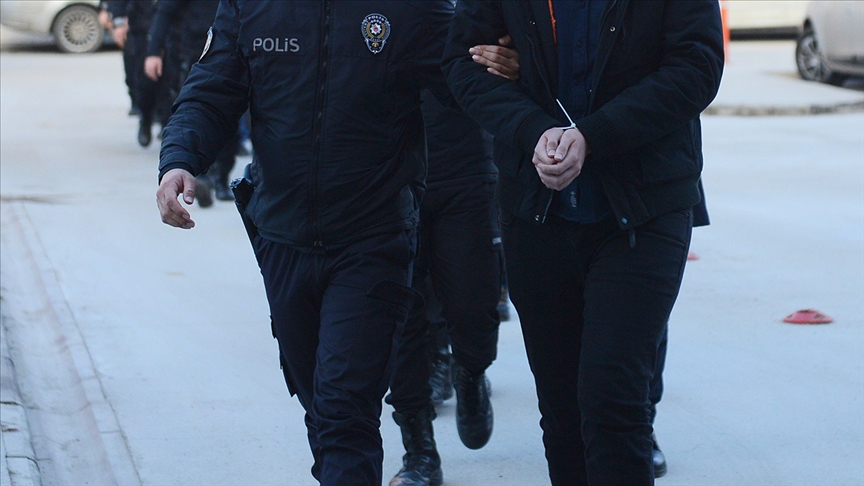 Ankara'da FETÖ operasyonu. 13 gözaltı
