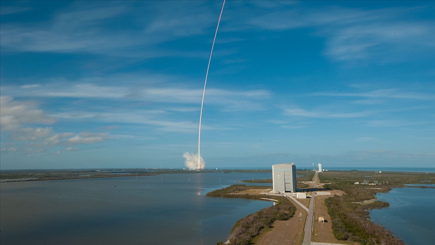 SpaceX uzaya 60 uydu daha gönderdi