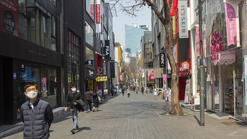 Güney Kore'de korona tedbirlerinden etkilenen esnaf ikinci kez devlete dava açtı
