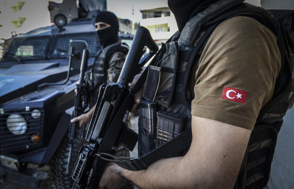 PKK operasyonunda 11 tutuklama