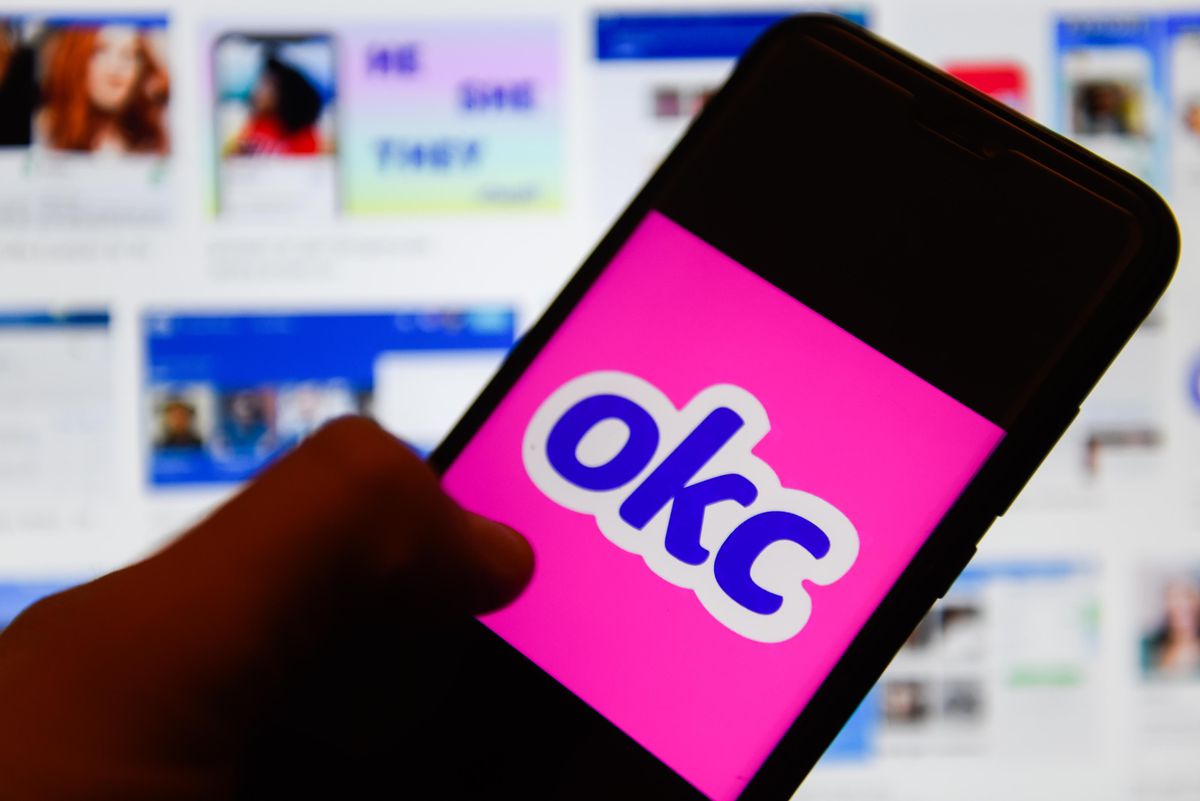 OkCupid uygulamasında Türkçe dil. Artık Türk kültürüne özgü sorular var
