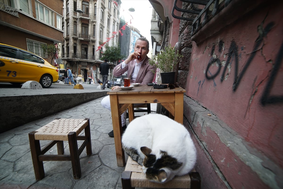 Fransız öğretmen Türkiye’yi tanıtacak