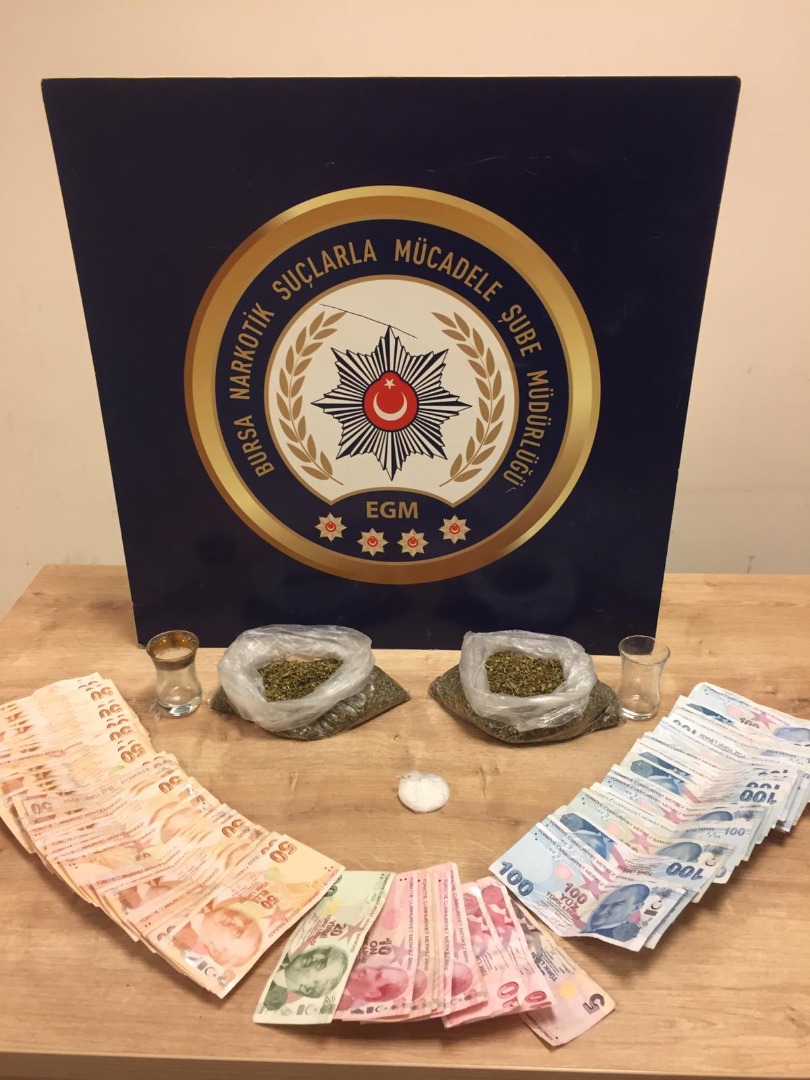23 kilo uyuşturucuya 33 tutuklama