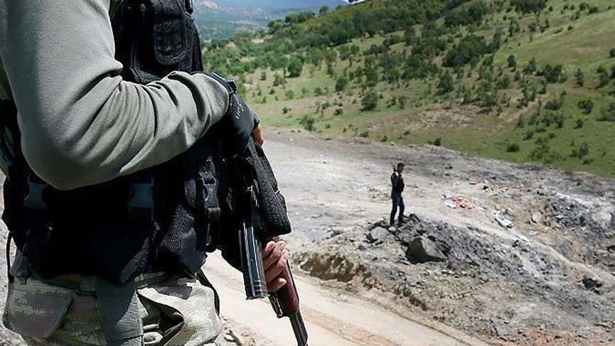 PKK'lı terörist teslim oldu