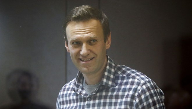 Rus muhalif Navalny artık ayağa bile kalkamıyor
