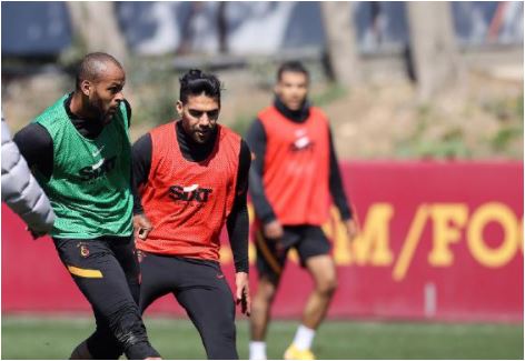 Hatayspor ile karşı karşıya gelecek Galatasaray'da hazırlıklar sürüyor