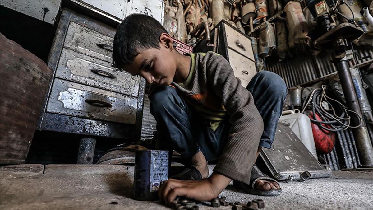 Bakan Selçuk’tan çocuk işçi açıklaması