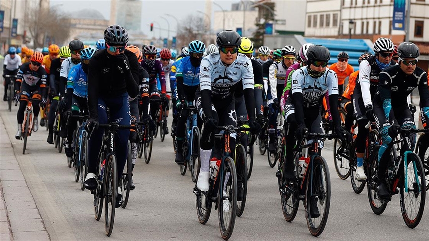 56. Cumhurbaşkanlığı Türkiye Bisiklet Turu'nun Bodrum-Kuşadası etabı başladı