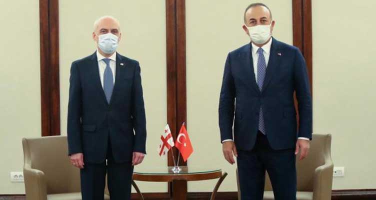 Bakan Çavuşoğlu, Gürcistanlı mevkidaşı ile görüştü