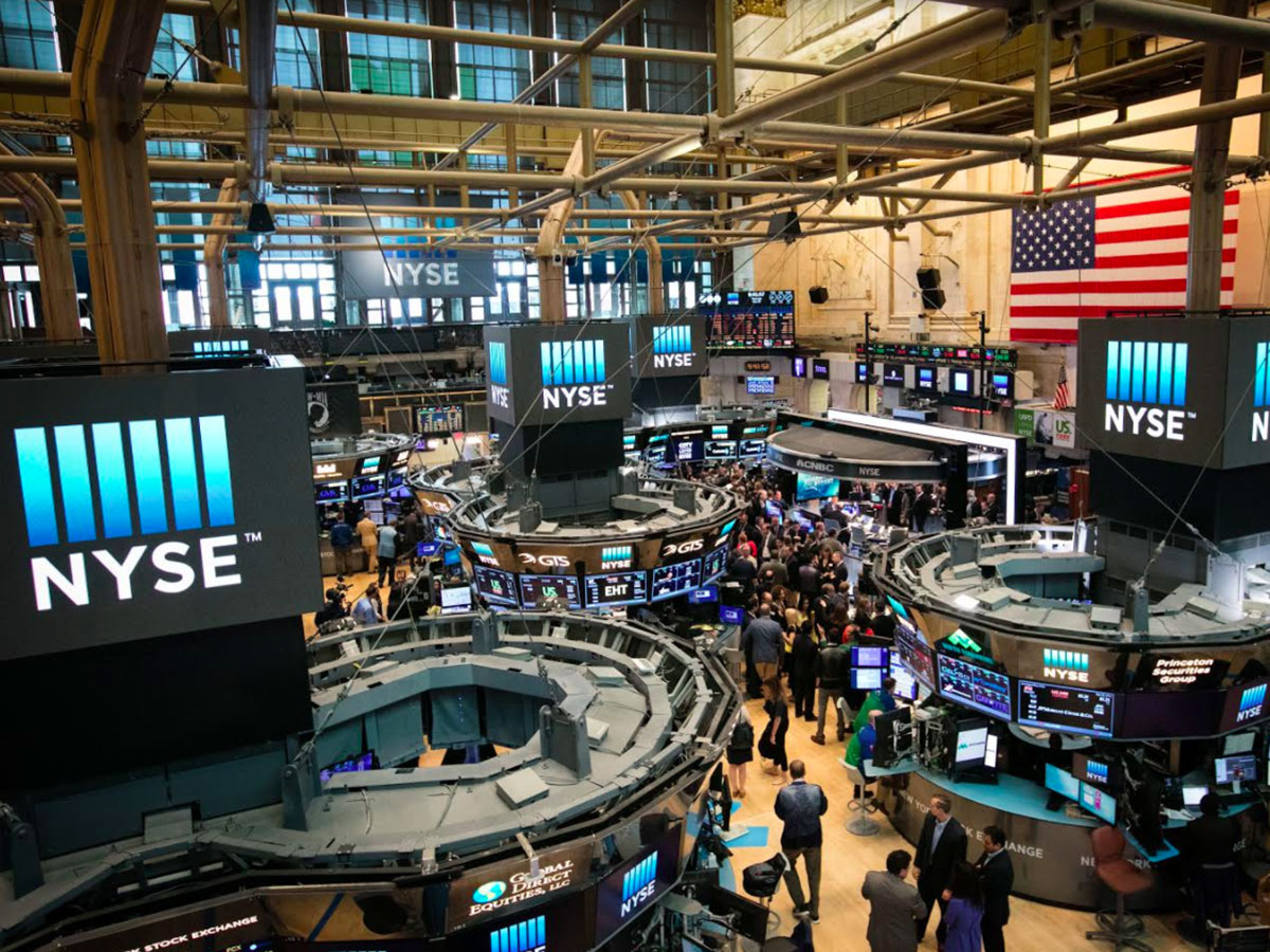 New York Borsası karışık seyirle açıldı