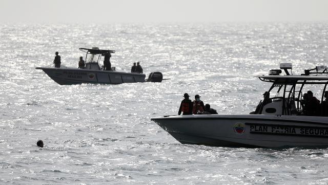 Venezuela açıklarında göçmenleri taşıyan tekne battı: 3 ölü