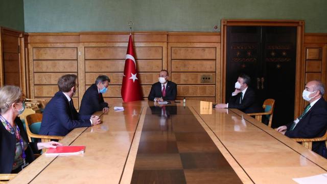 Bakan Çavuşoğlu, Uluslararası Kızılhaç Komitesi Başkanı ile görüştü