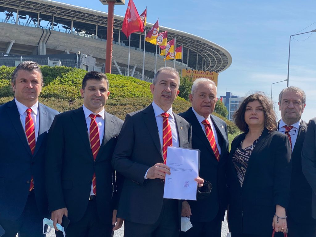Galatasaray'da Metin Öztürk adaylığını resmen açıkladı