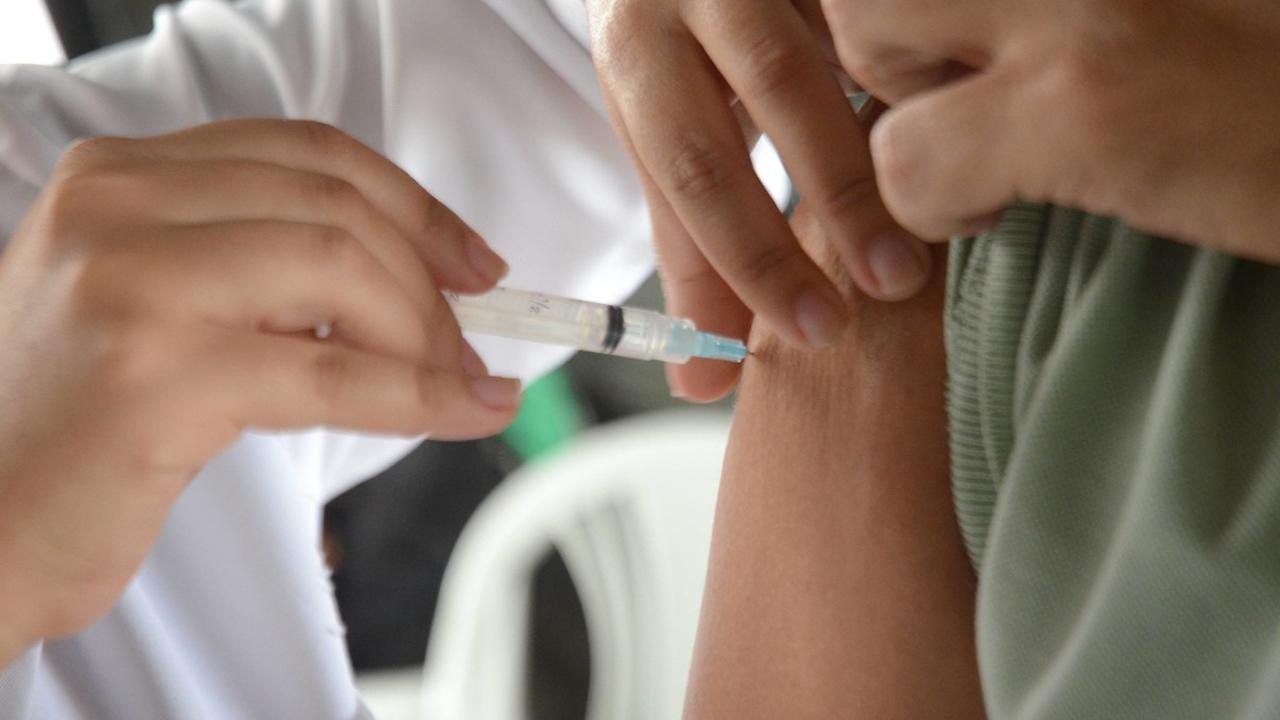 Dünya genelinde 1,21 milyardan fazla doz korona aşısı yapıldı