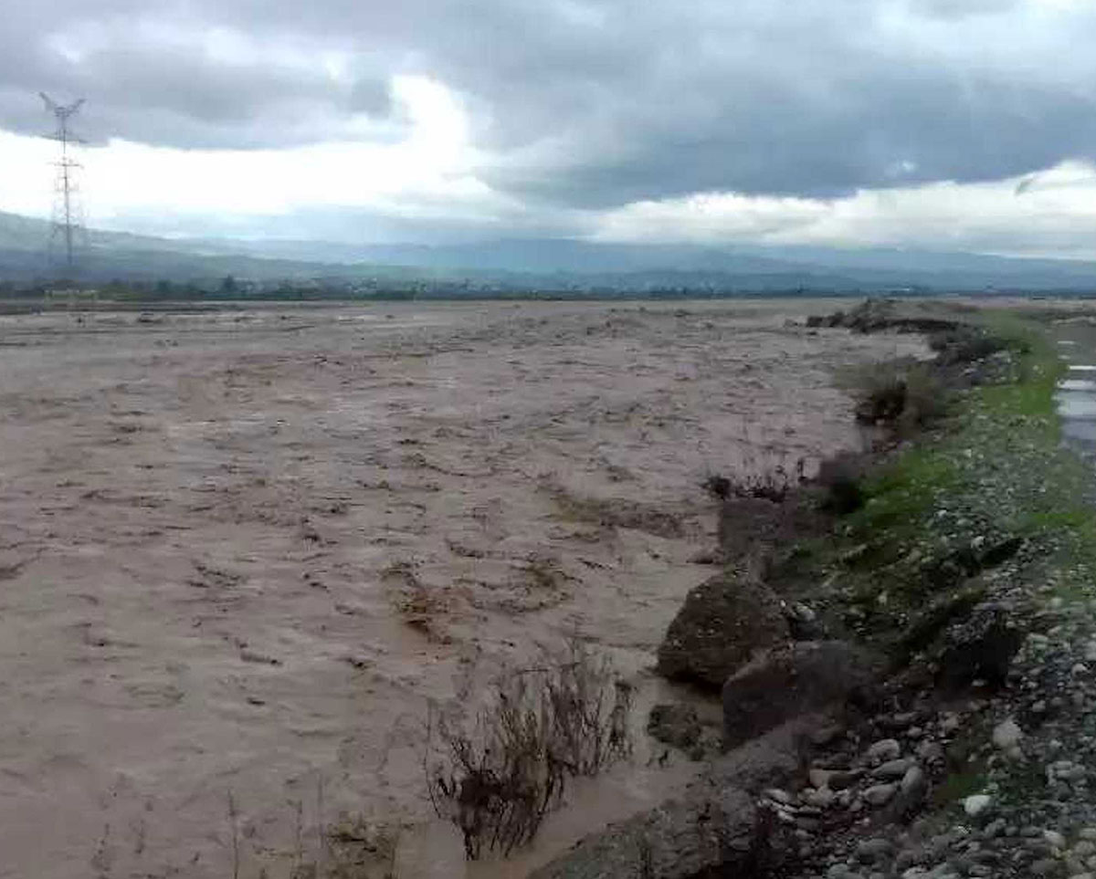 Tacikistan'da sel felaketi 7 can aldı