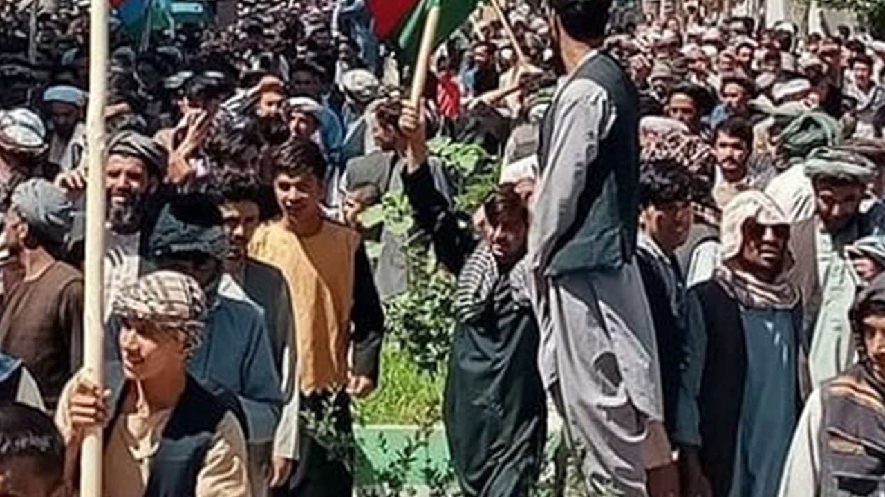 Afganistan'daki hükümet karşıtı gösteriler devam ediyor