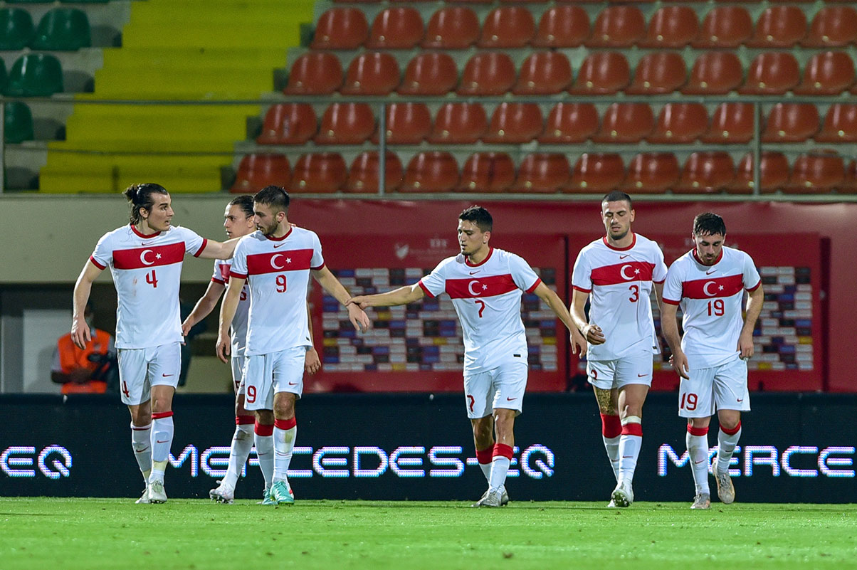 A Milli Takım'ın Azerbaycan karşılaşması ilklerin maçı oldu