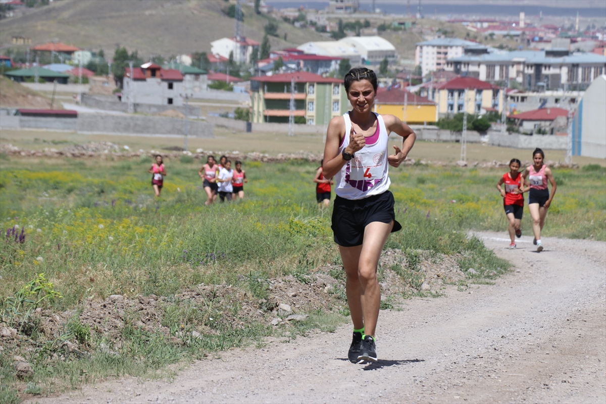 Türkiye Dağ Koşusu Şampiyonası Ağrı'da yapıldı