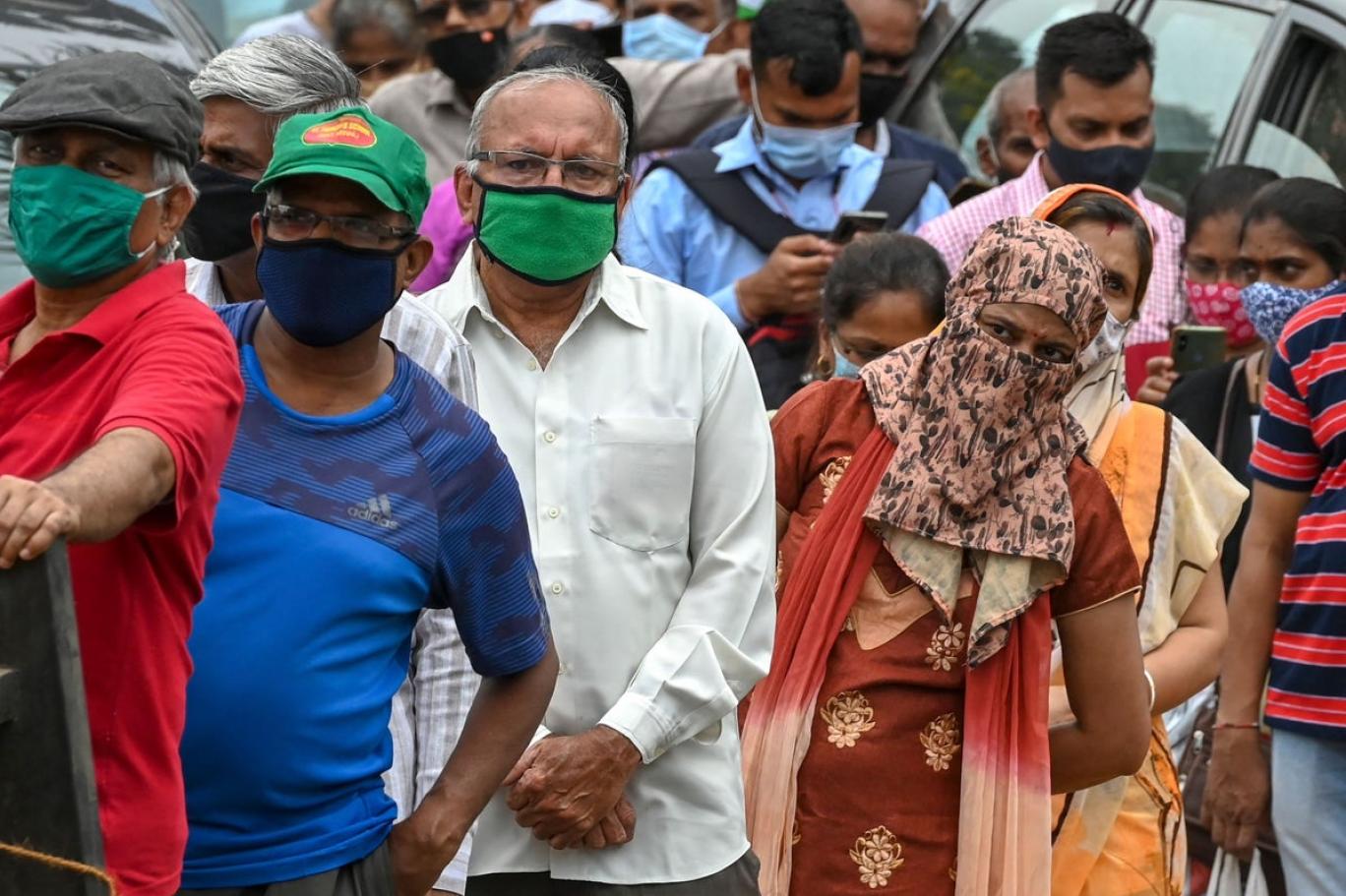 Hindistan’da koronadan son 24 saatte 2 bin 887 kişi öldü