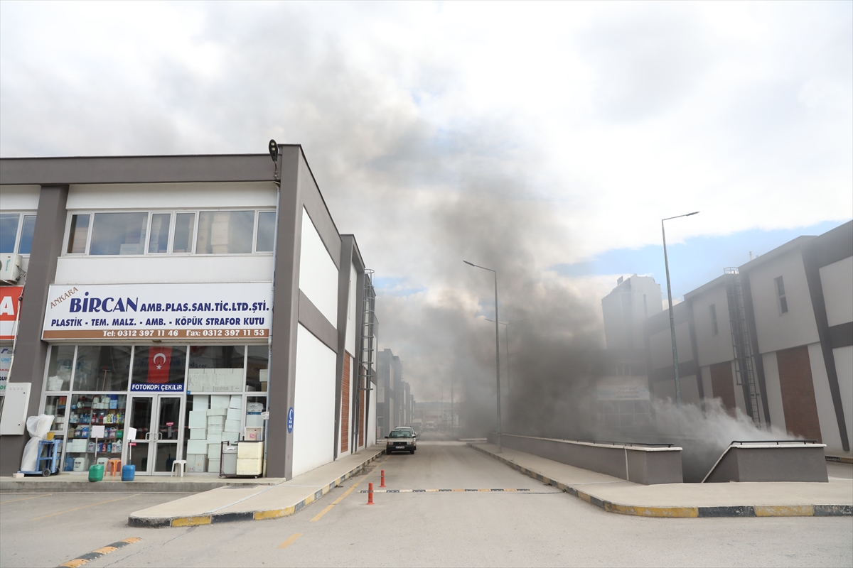 Ankara'da kimyasal üretim merkezinde yangın