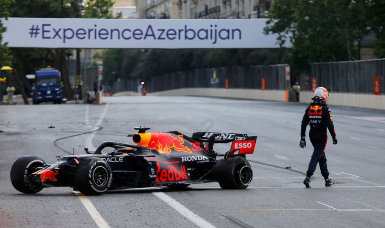 Formula 1 Azerbaycan’da 1’ncilik Sergio Perez’in